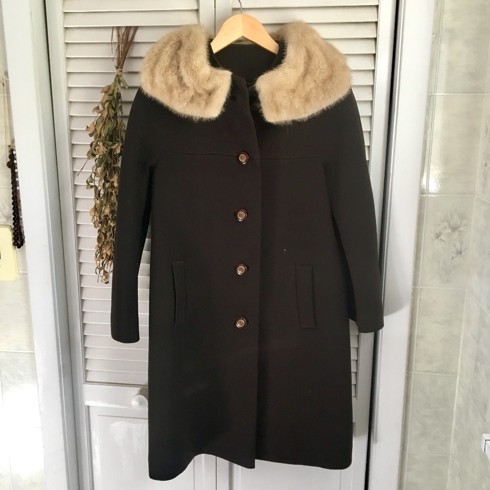 {Vintage} Fur Collar 60's Style Wool Button Coat 4